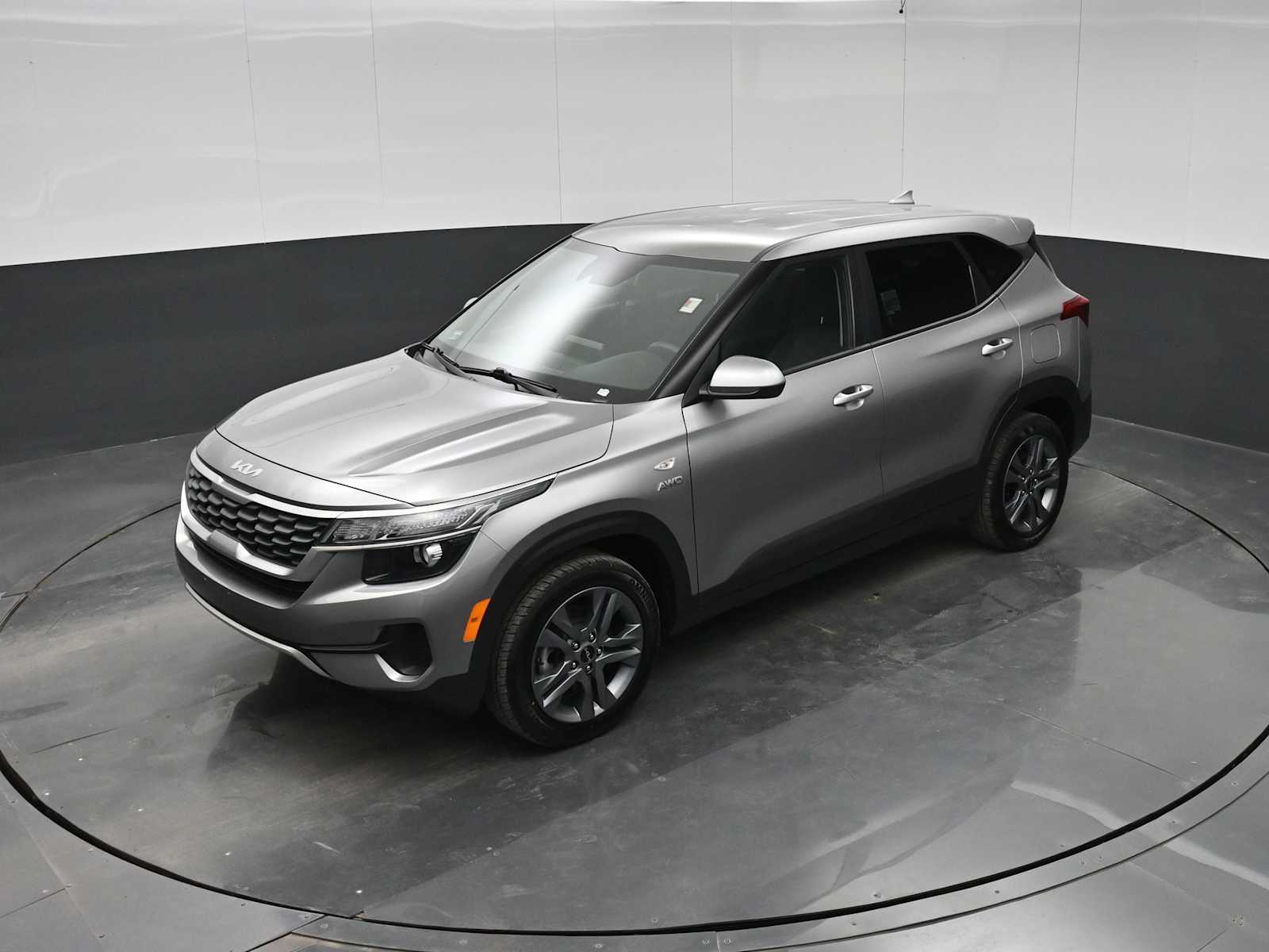 2022 Kia Seltos LX - Photo 28