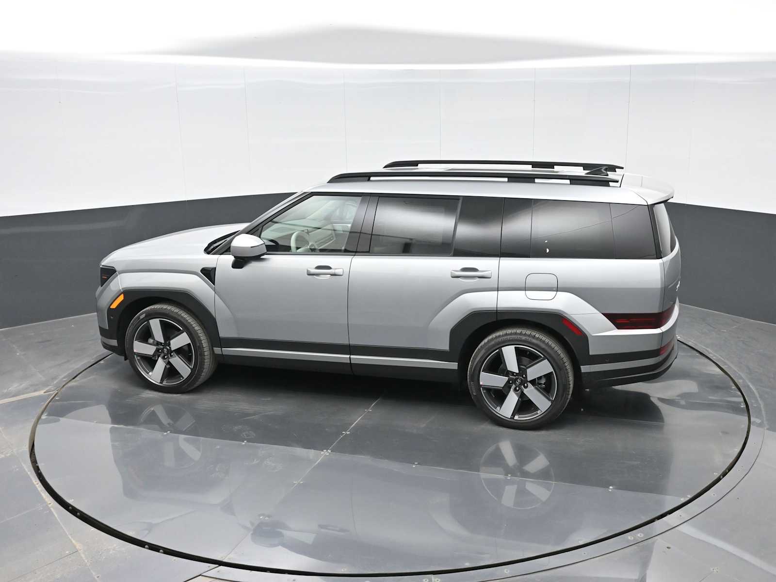 2026 Hyundai Santa Fe Limited - Photo 25