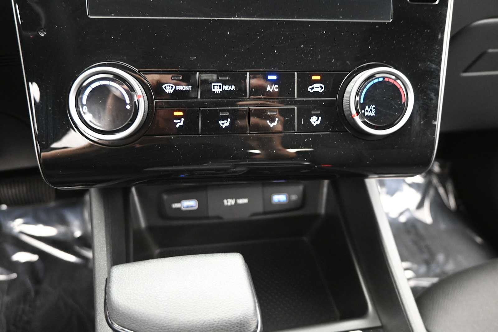 2024 Hyundai Tucson SE - Photo 19