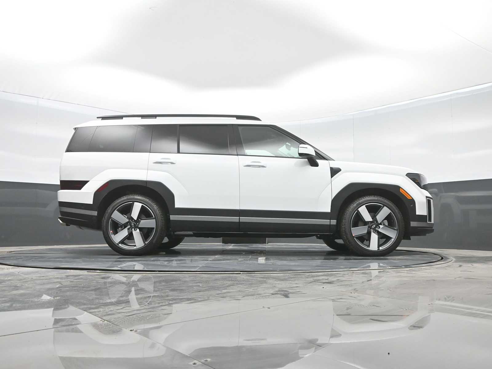 2026 Hyundai Santa Fe Limited - Photo 26