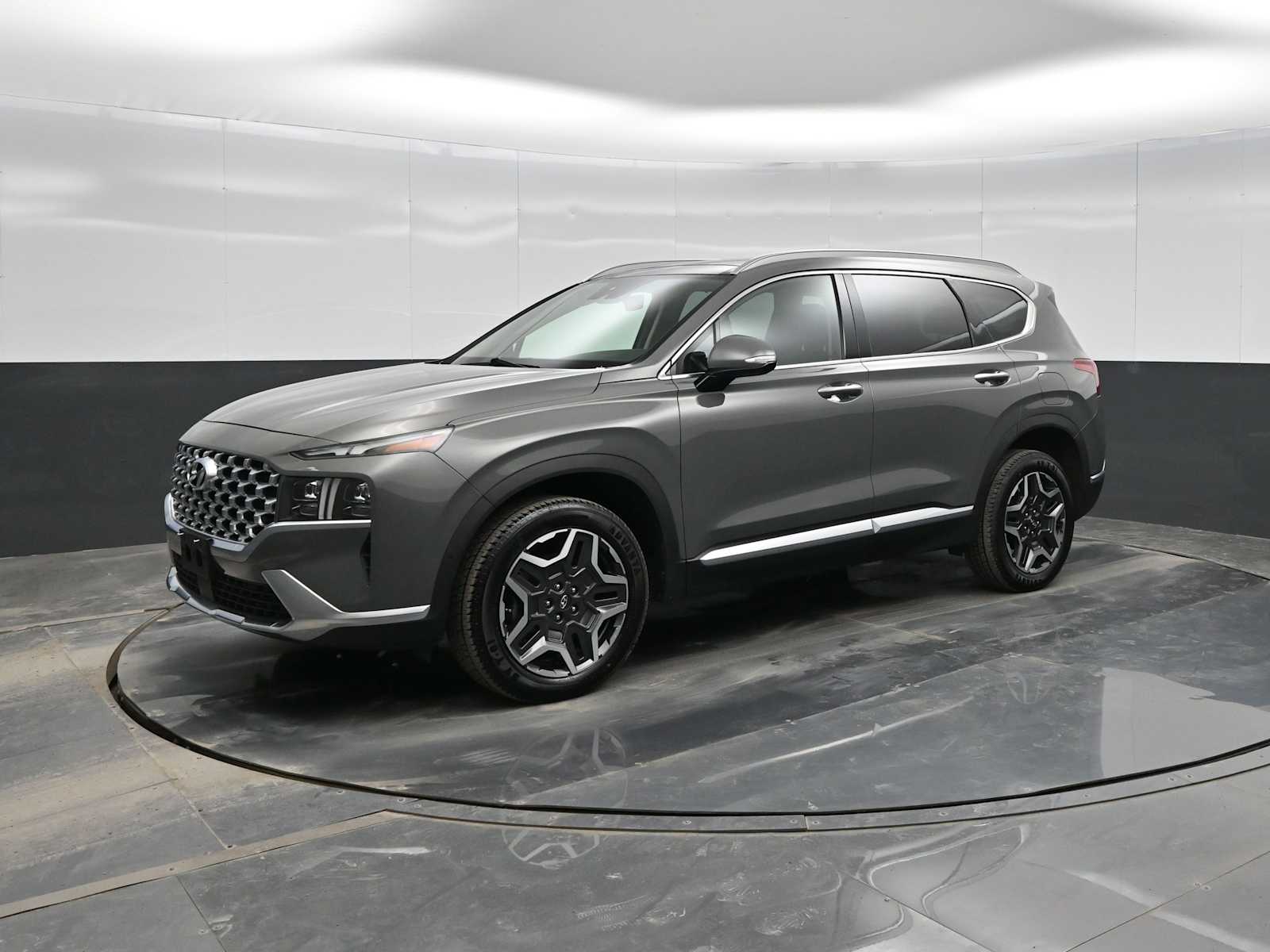 2023 Hyundai Santa Fe Limited's photo