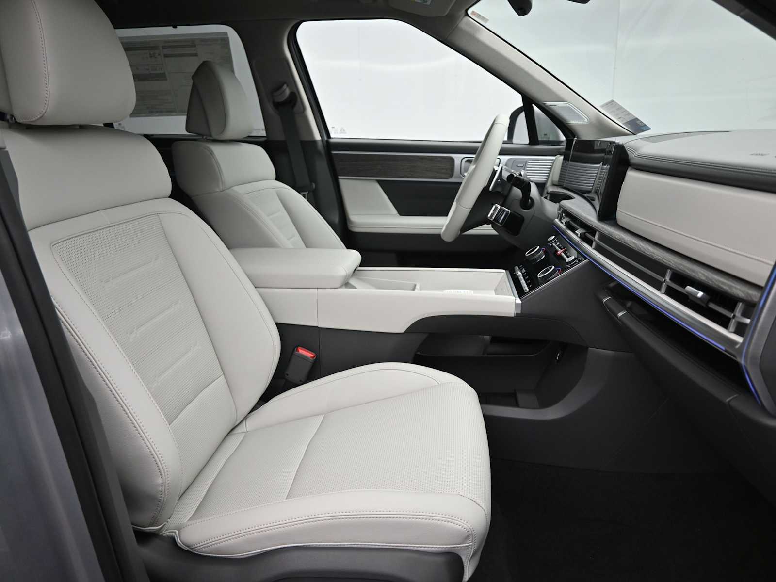 2026 Hyundai Santa Fe Limited - Photo 11