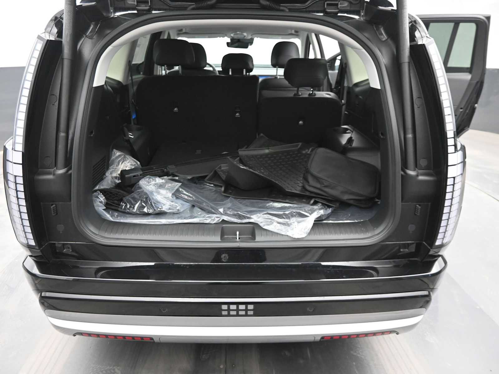 2026 Hyundai IONIQ 9 SEL - Photo 13