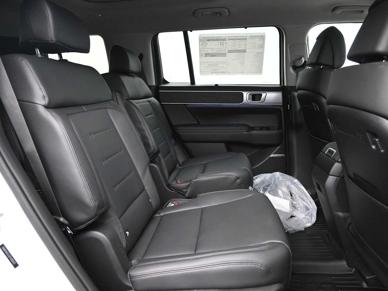 2026 Hyundai Santa Fe Limited - Photo 10