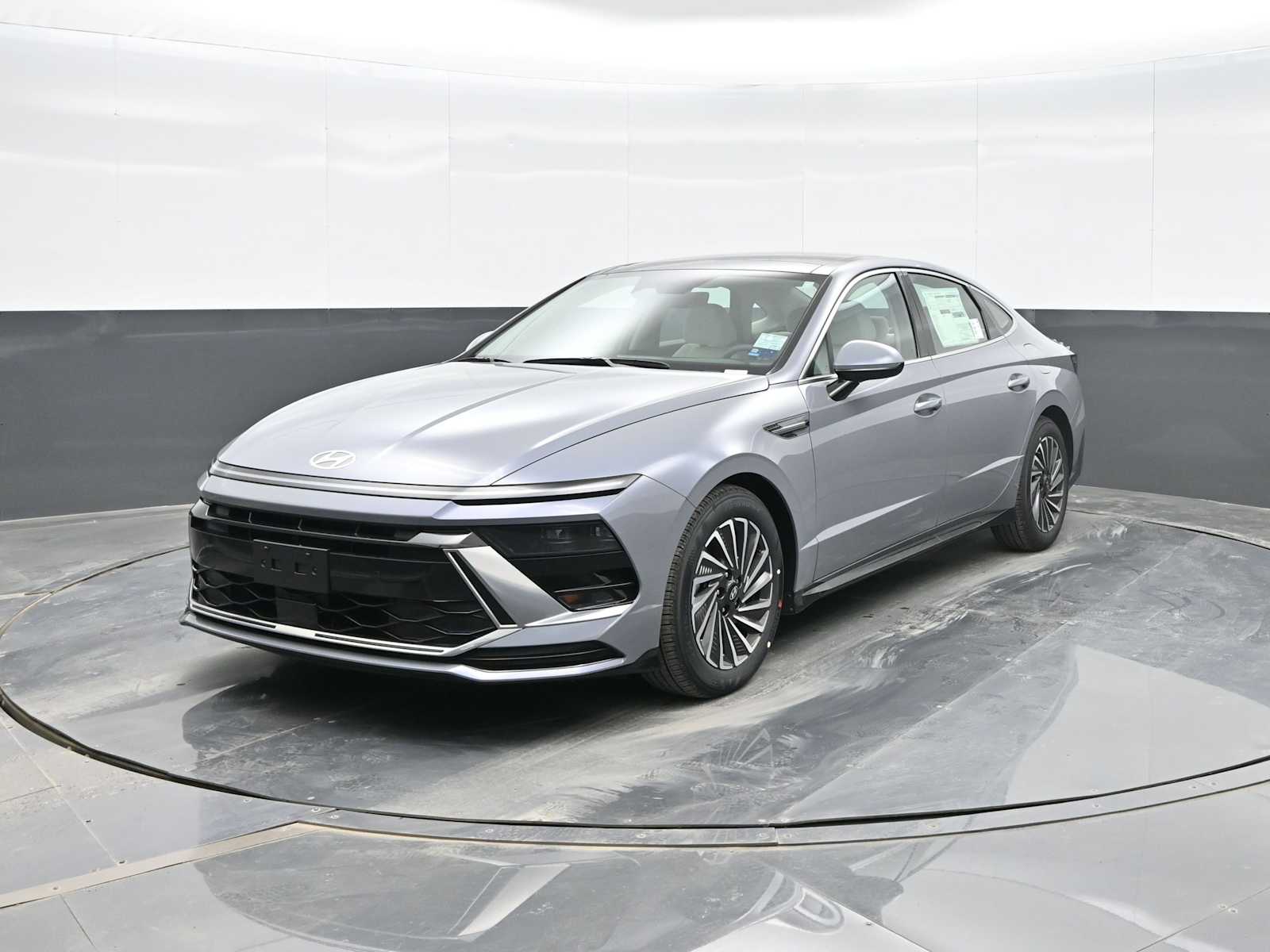2026 Hyundai Sonata Hybrid SEL's photo