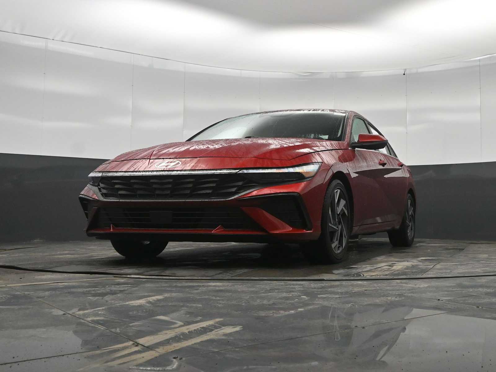 2025 Hyundai Elantra Limited - Photo 32