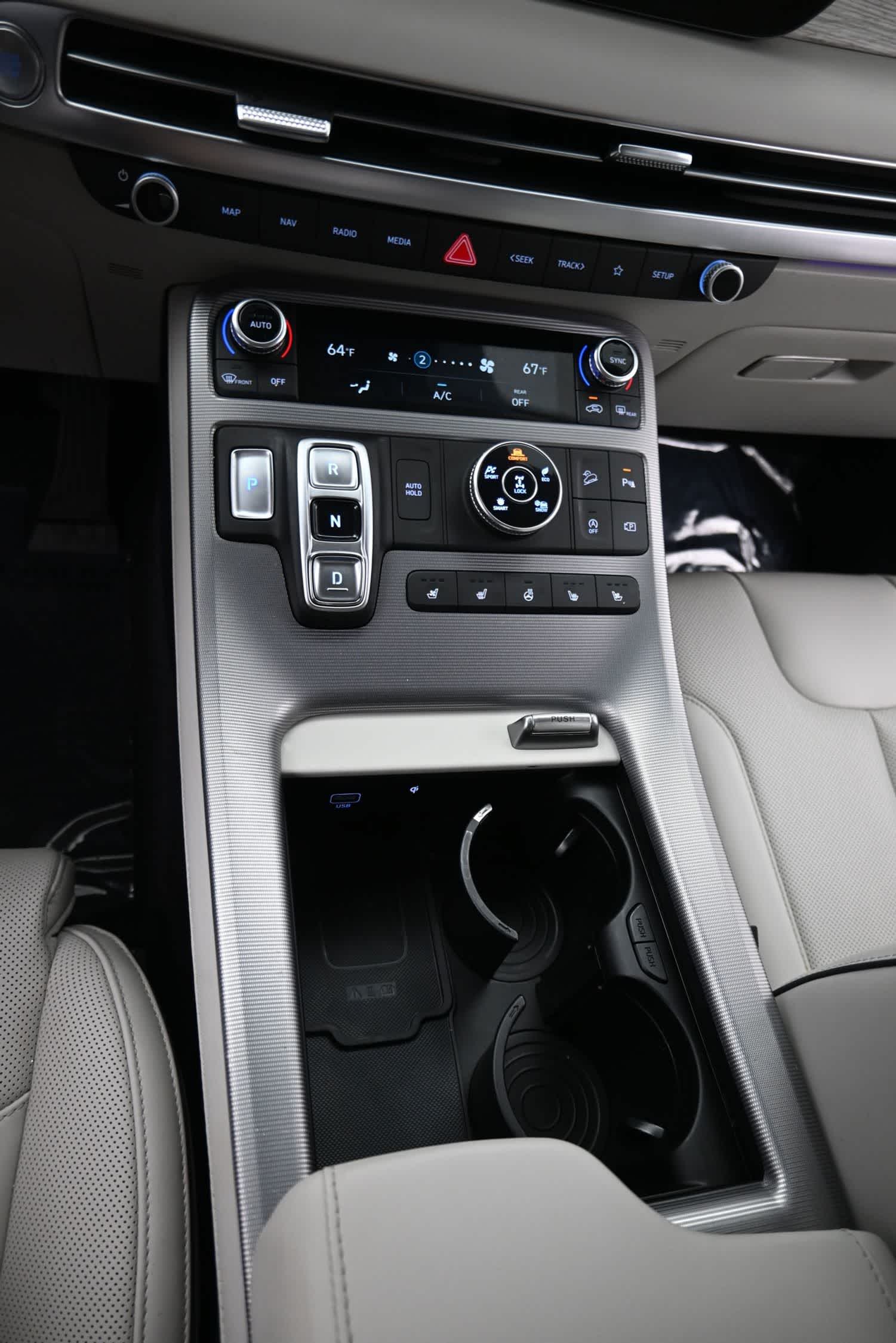 2025 Hyundai Palisade Calligraphy - Photo 20