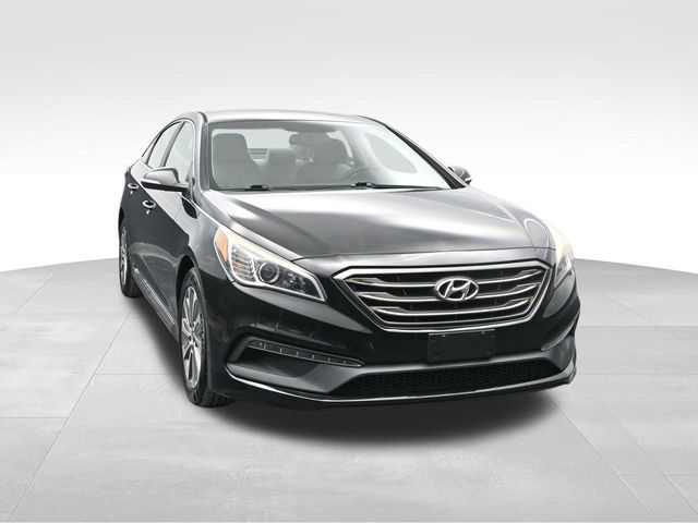 2015 Hyundai Sonata Sport photo 2
