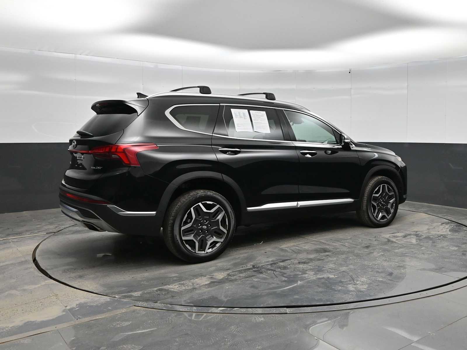 2023 Hyundai Santa Fe Limited - Photo 7