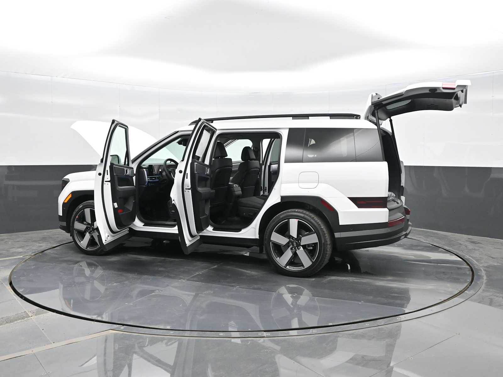2026 Hyundai Santa Fe Limited - Photo 28