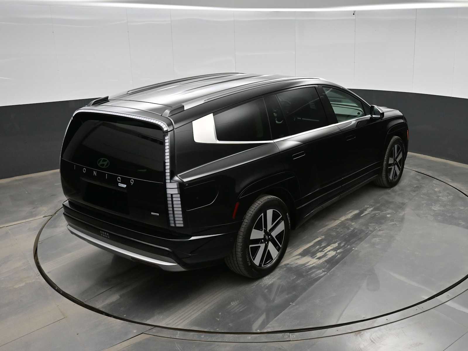 2026 Hyundai IONIQ 9 SEL - Photo 28