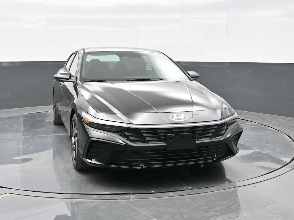 New 2025 Hyundai Elantra Hybrid SEL Sport DCT