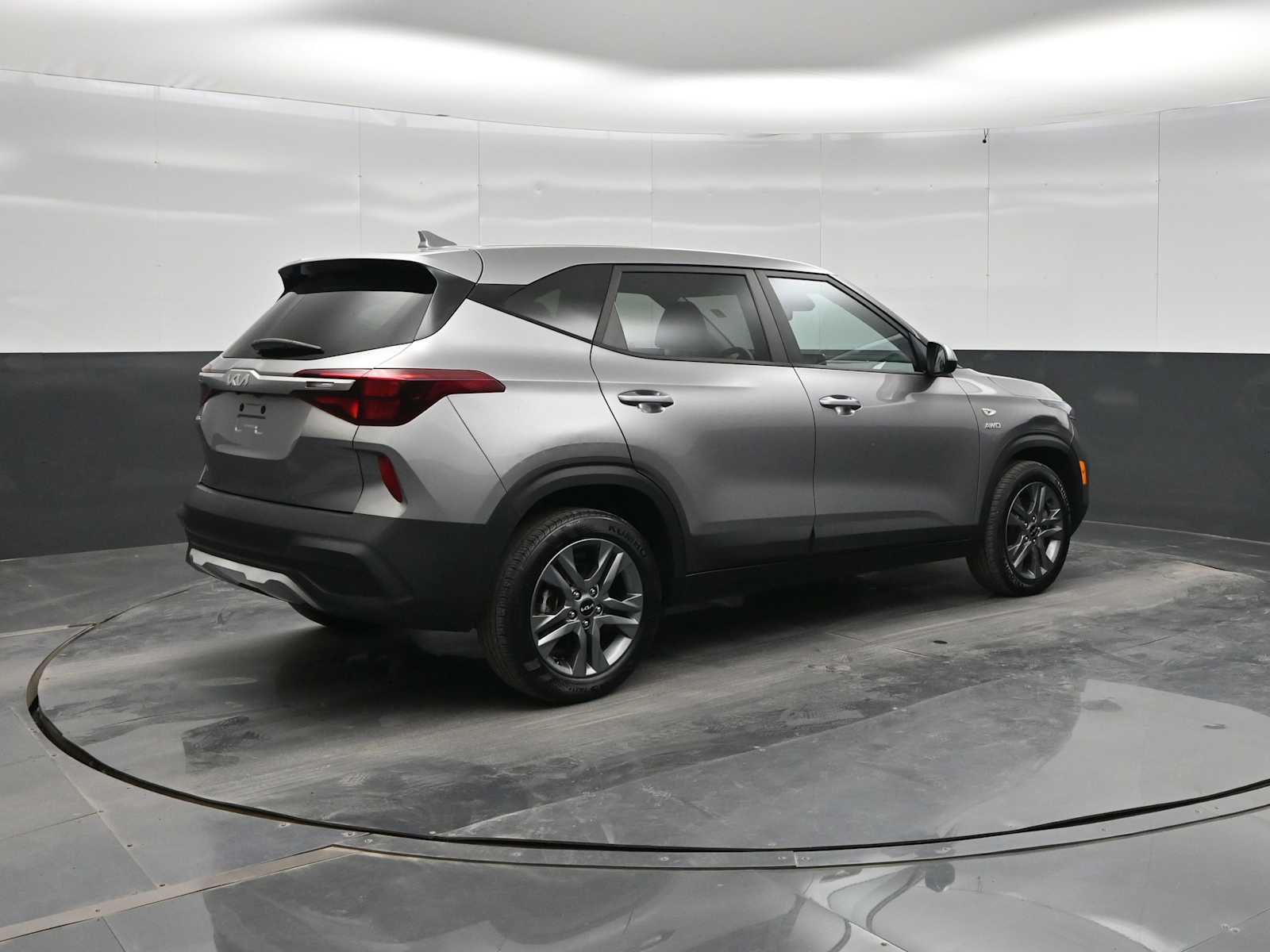 2022 Kia Seltos LX - Photo 7