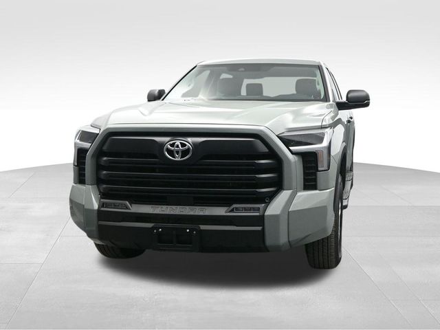 2024 Toyota Tundra SR5 photo 3
