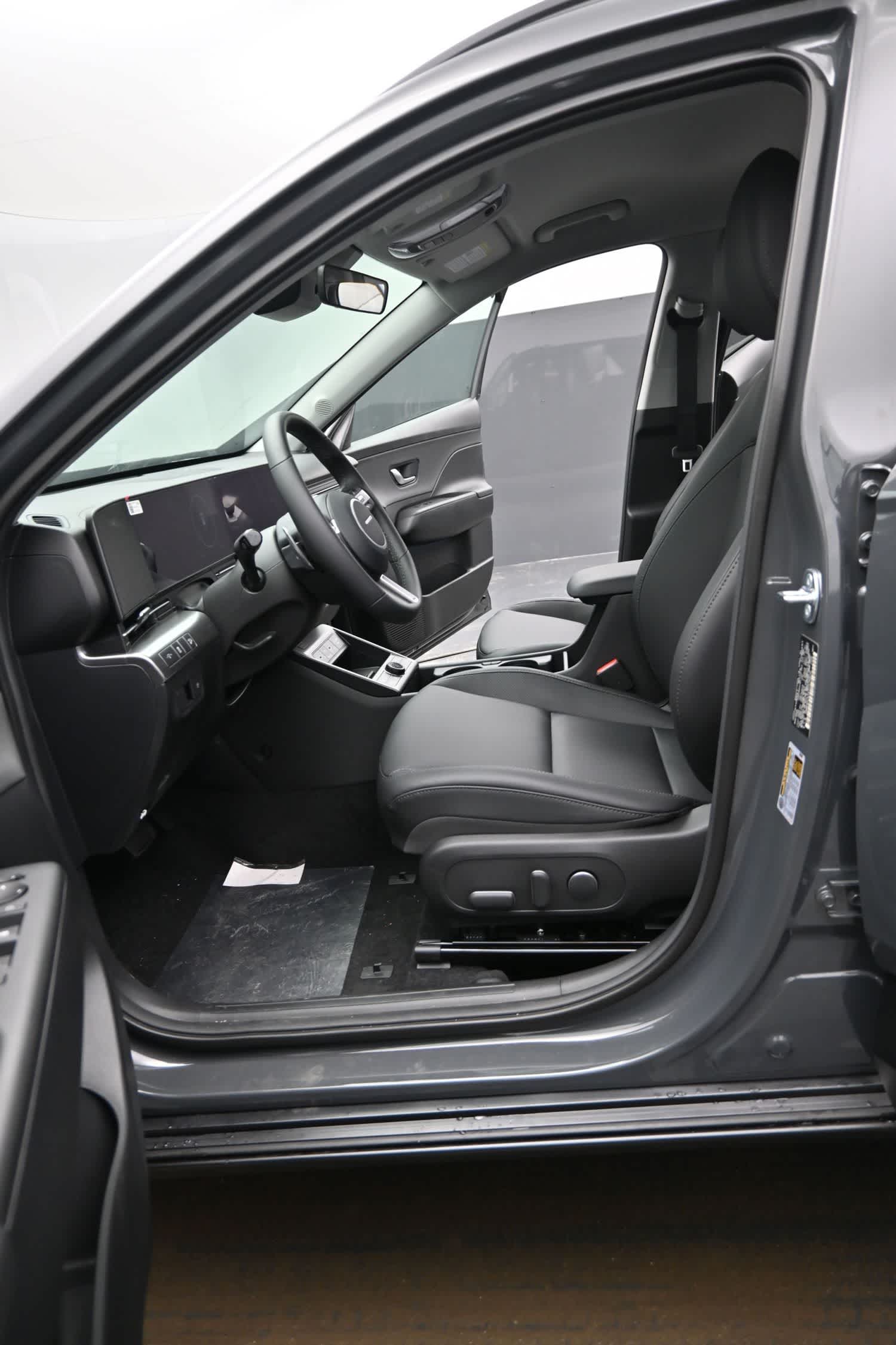 2026 Hyundai Kona SEL Premium - Photo 15
