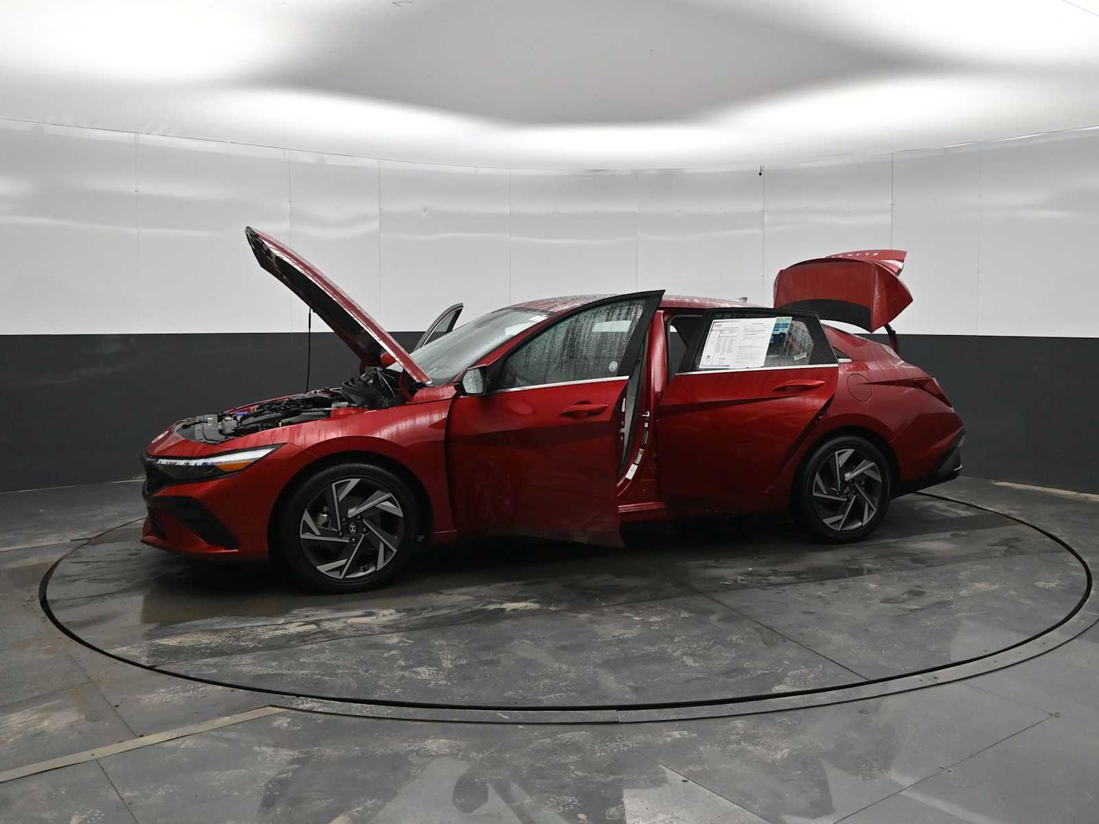 2025 Hyundai Elantra Limited - Photo 40