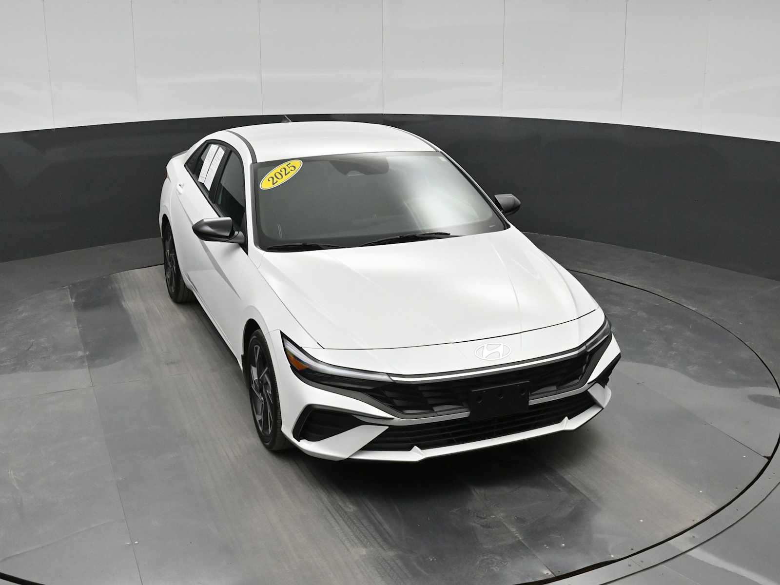 2025 Hyundai Elantra Blue - Photo 24