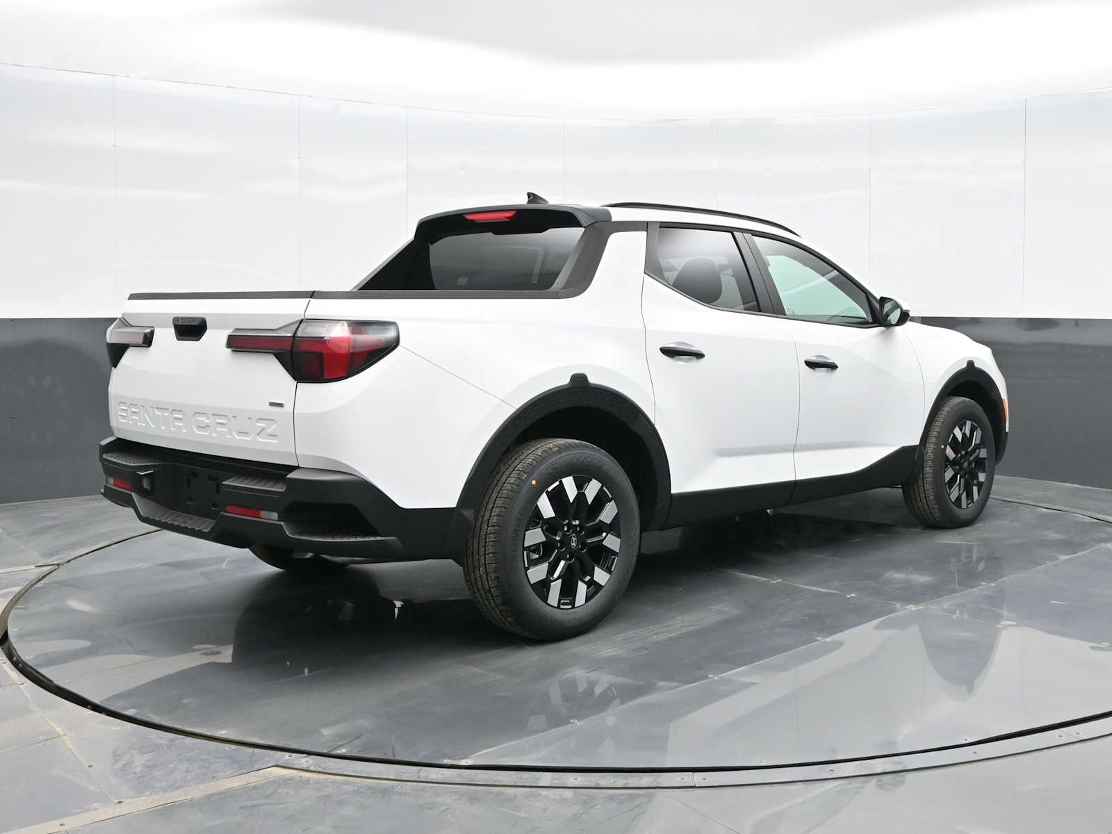2025 Hyundai Santa Cruz SEL - Photo 8