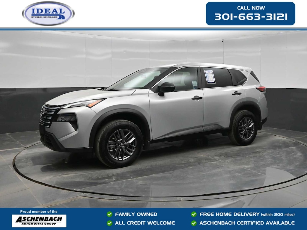 Used 2025 Nissan Rogue S AWD
