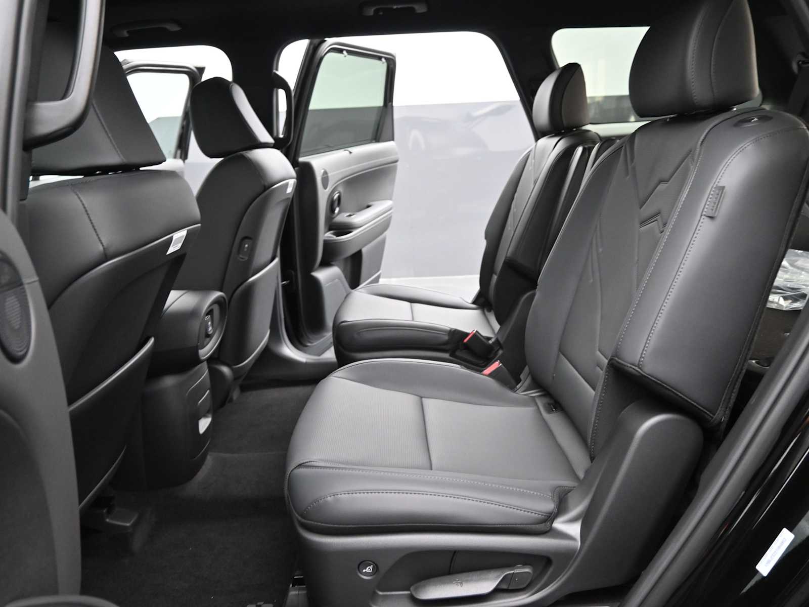 2026 Hyundai Palisade XRT Pro - Photo 14