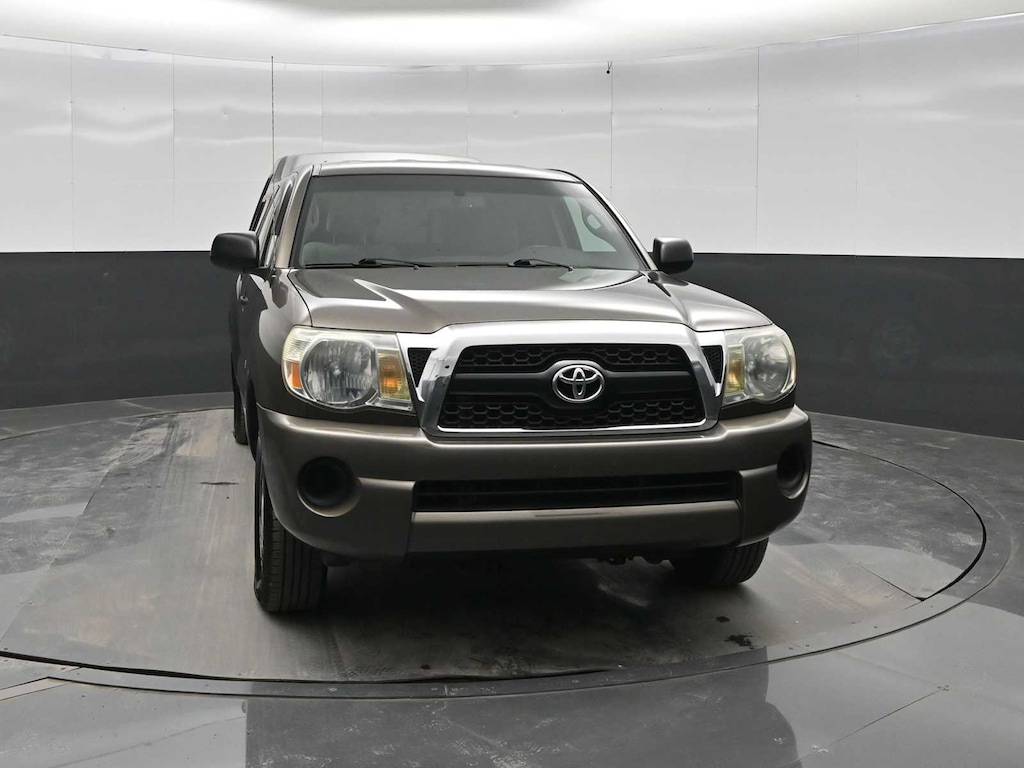 Used 2011 Toyota Tacoma 2WD Access I4 AT 2WD Access I4 AT