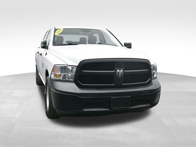 2016 Ram 1500 Tradesman photo 2