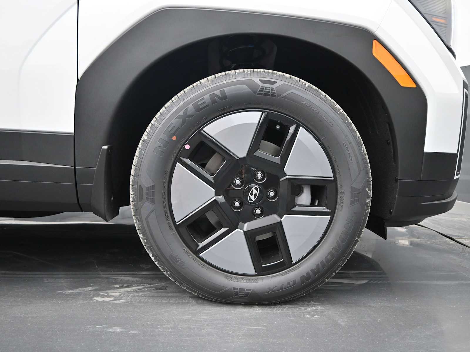 2026 Hyundai Santa Fe SE - Photo 10