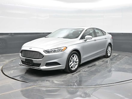 2014 Ford Fusion SE Sdn FWD