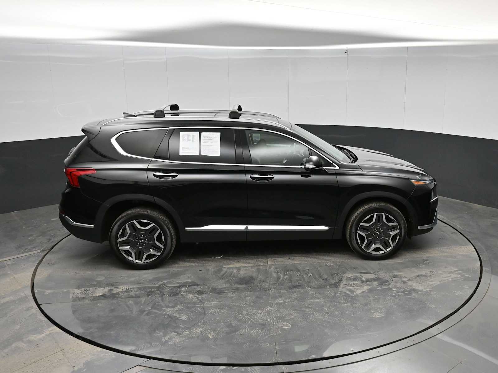 2023 Hyundai Santa Fe Limited - Photo 30