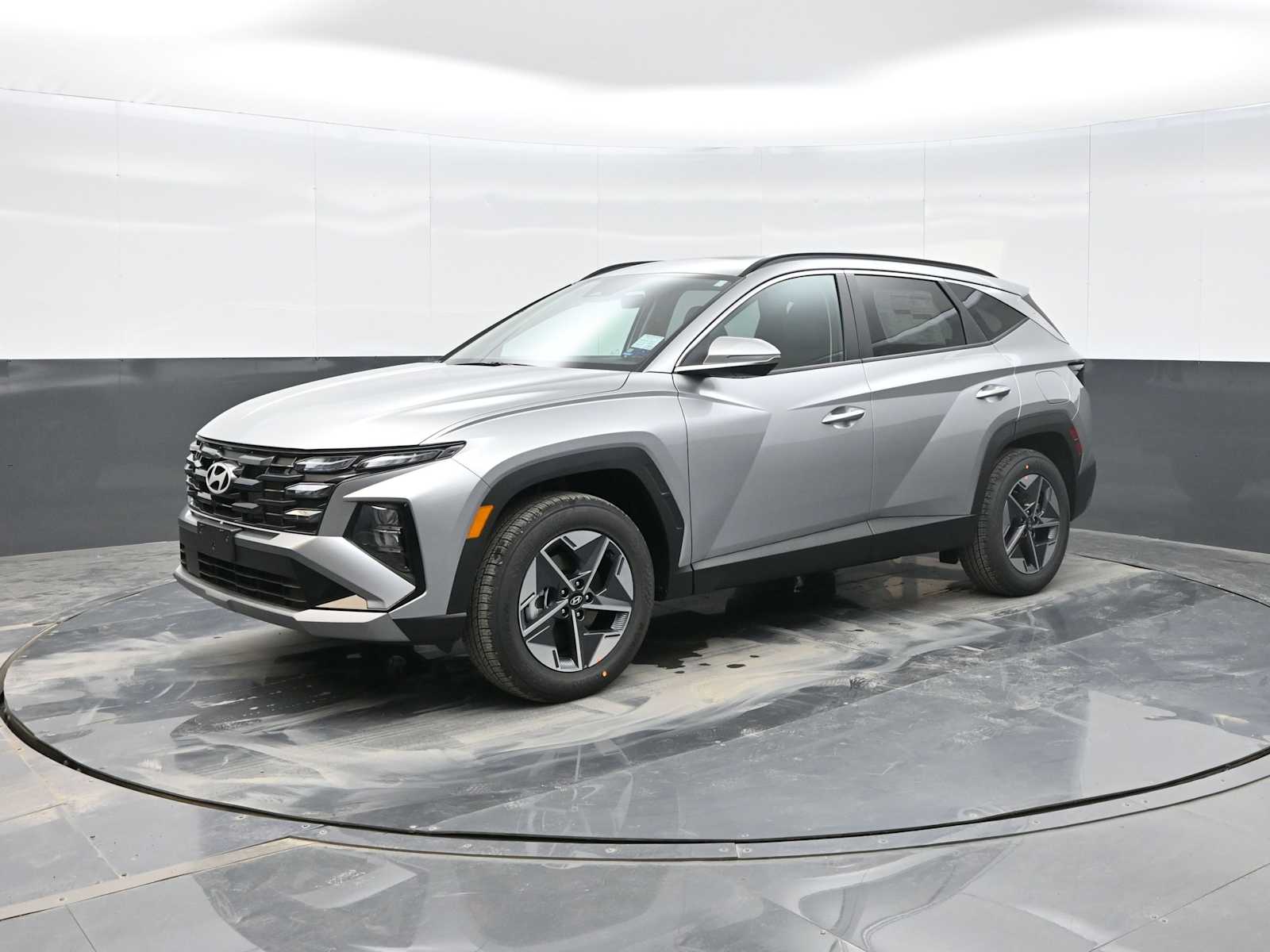 2026 Hyundai Tucson SEL Premium's photo