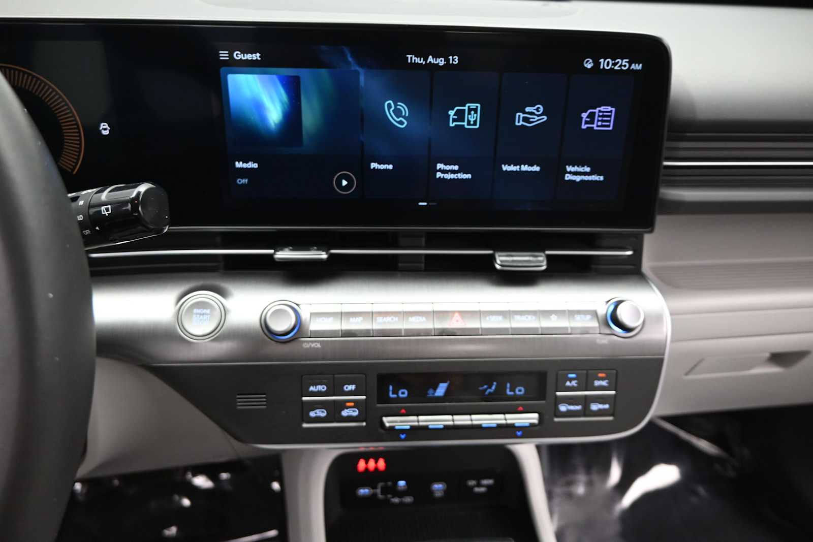 2024 Hyundai Kona SEL - Photo 22