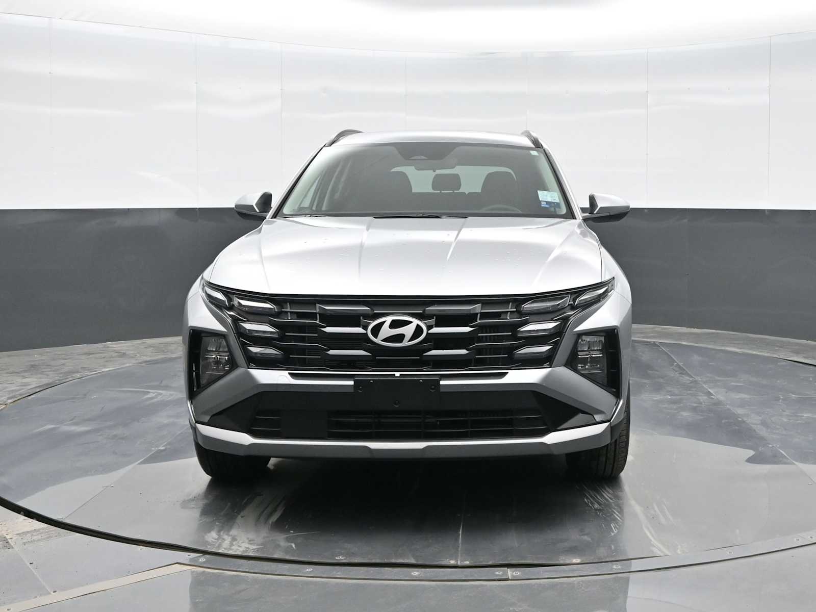 2026 Hyundai Tucson Plug-in Hybrid SEL photo 2
