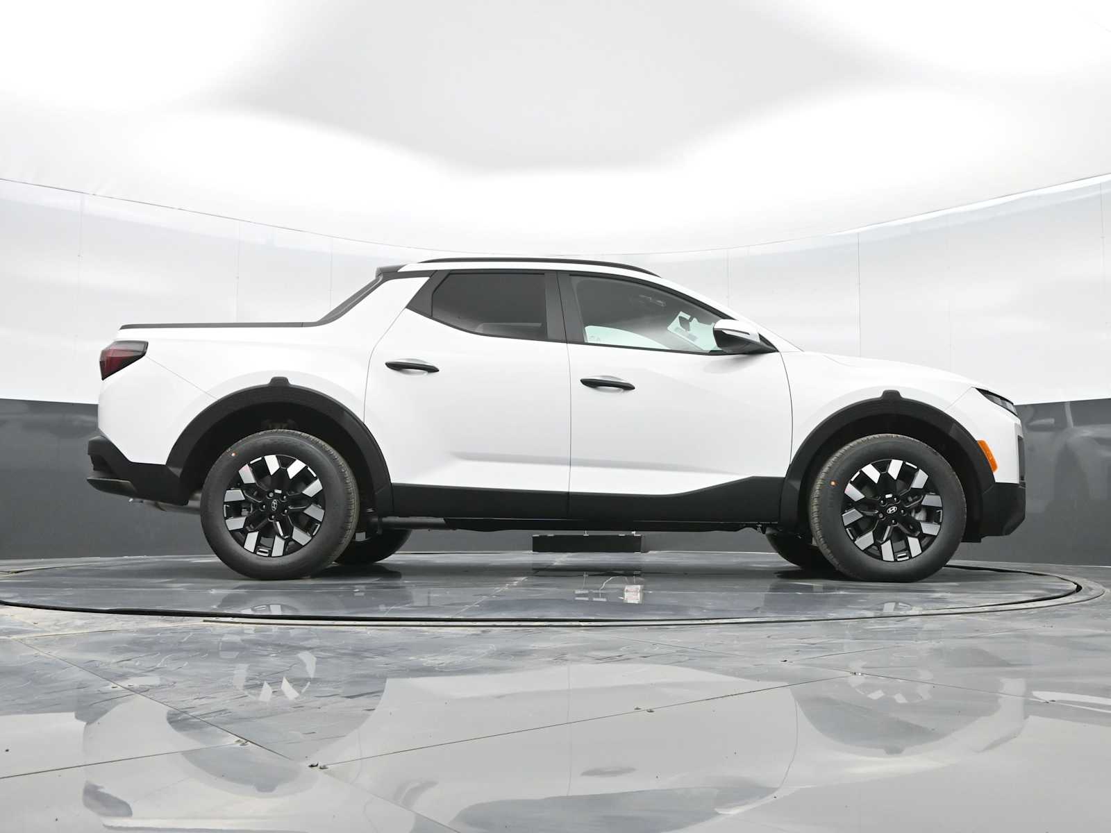 2025 Hyundai Santa Cruz SEL - Photo 38