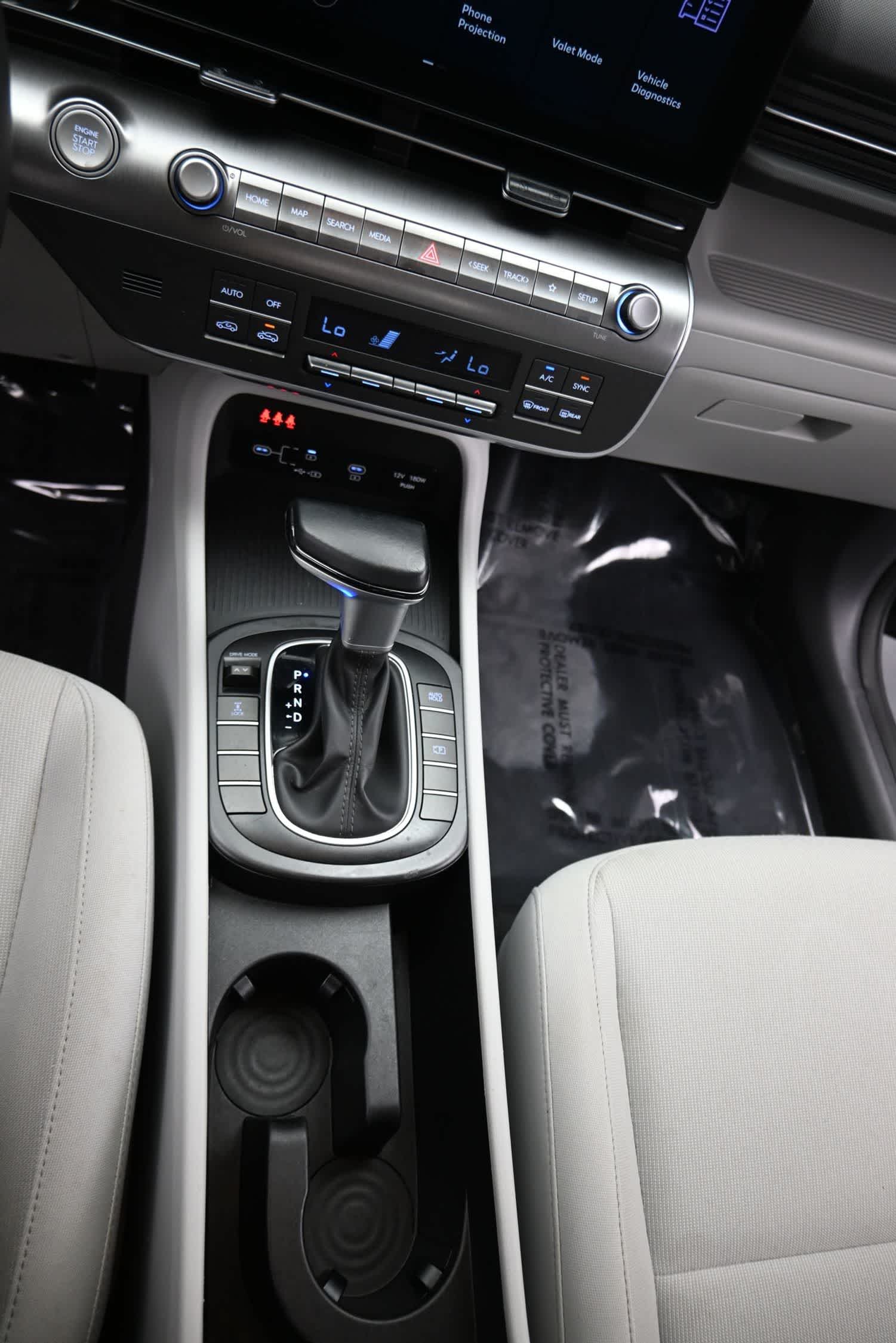 2024 Hyundai Kona SEL - Photo 24