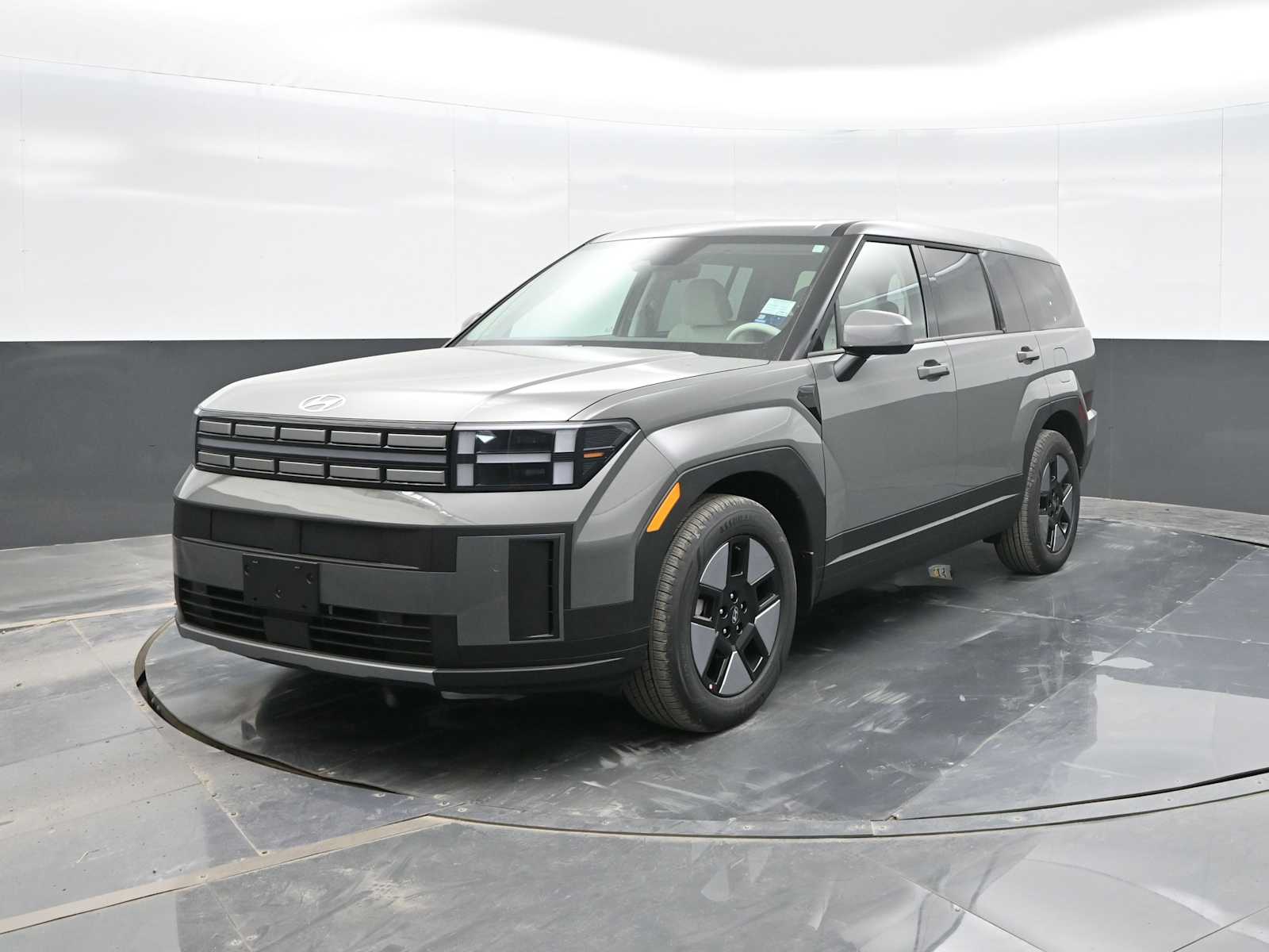 2026 Hyundai Santa Fe SE's photo