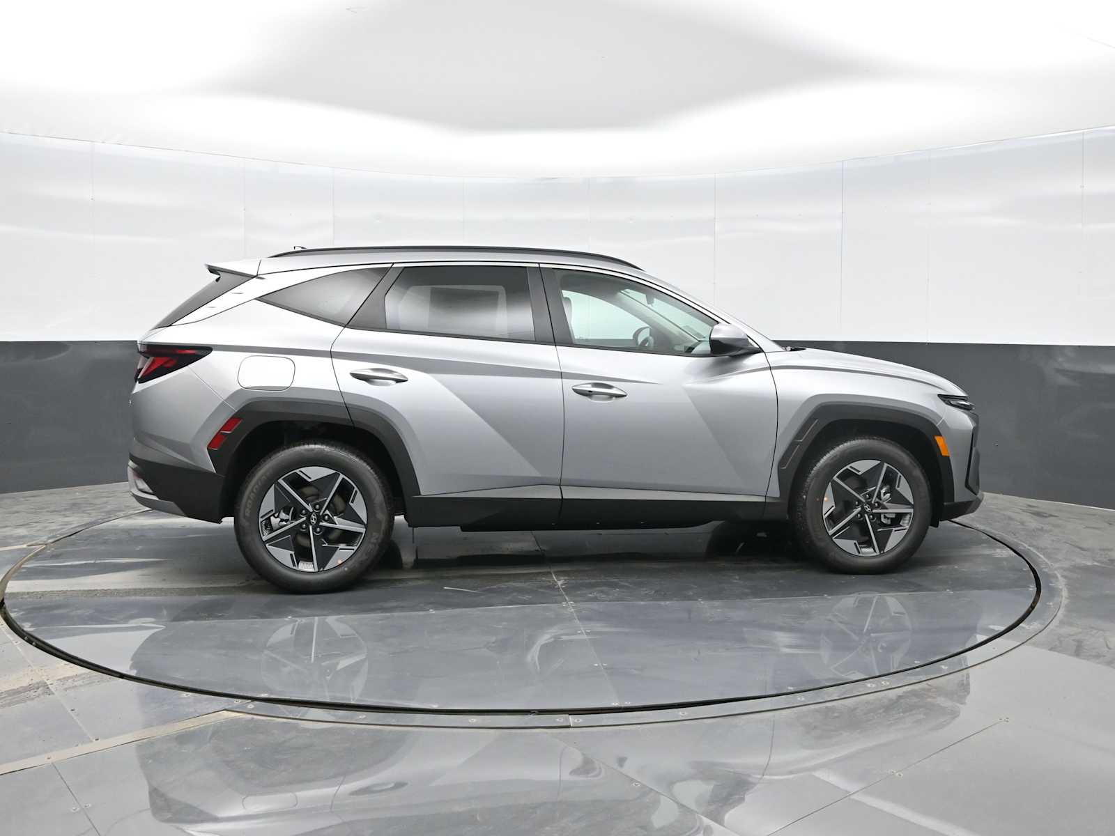 2026 Hyundai Tucson SEL - Photo 8