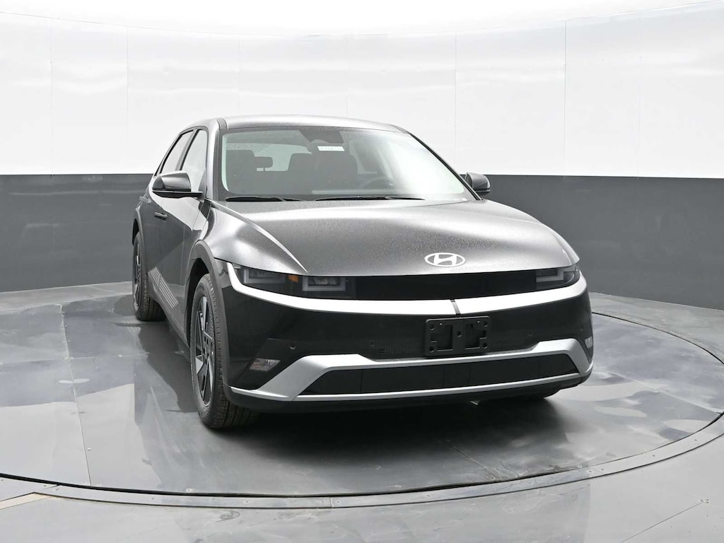 New 2025 Hyundai IONIQ 5 SE AWD