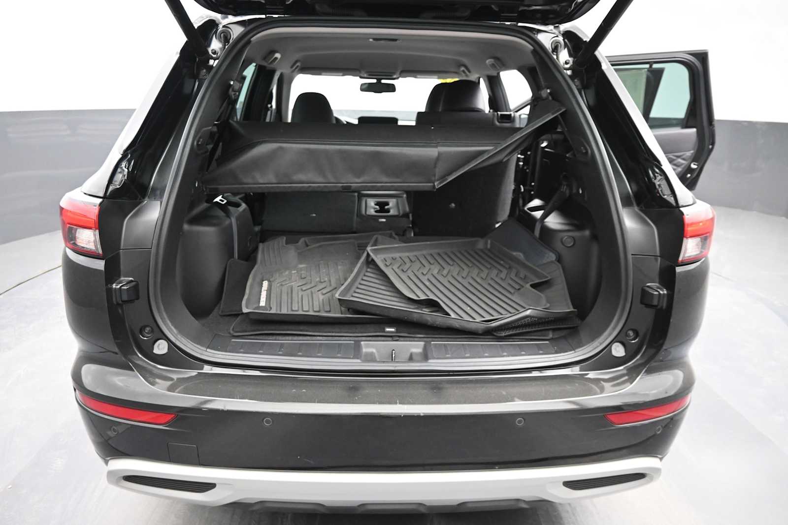 2023 Mitsubishi Outlander SEL - Photo 13