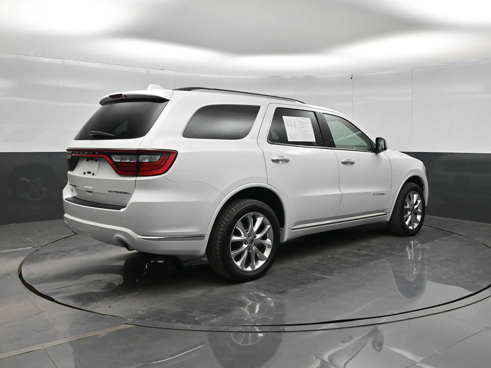 2019 Dodge Durango Citadel - Photo 7