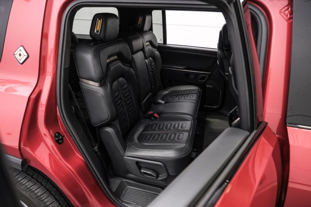 2023 Rivian R1S Adventure - Photo 27