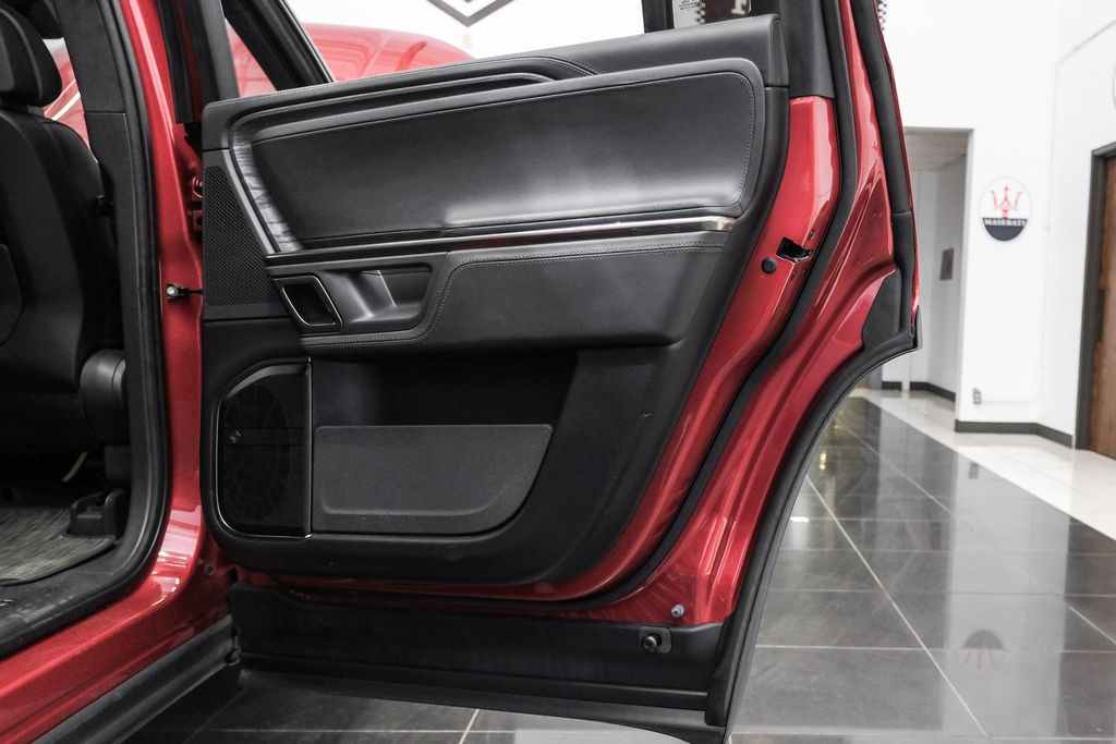 2023 Rivian R1S Adventure - Photo 36