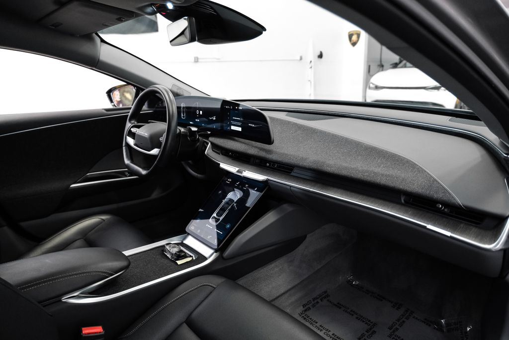 2025 Lucid Air Touring - Photo 12