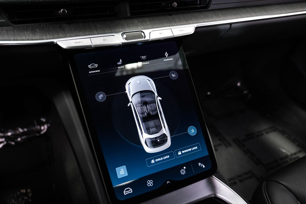 2025 Lucid Air Touring - Photo 30