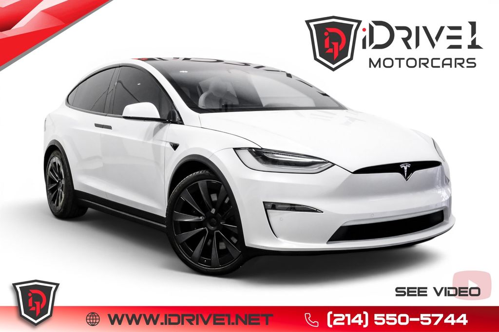 2022 Tesla Model X Plaid's photo