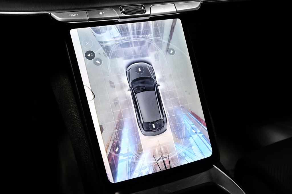 2025 Lucid Air Touring - Photo 26