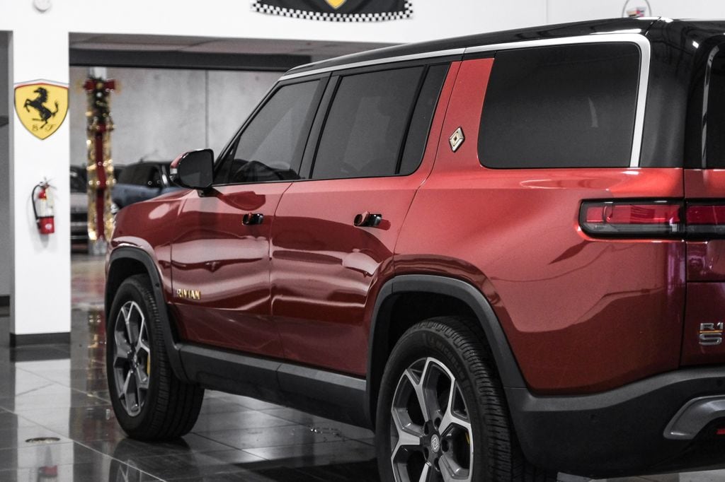 2023 Rivian R1S Adventure - Photo 11