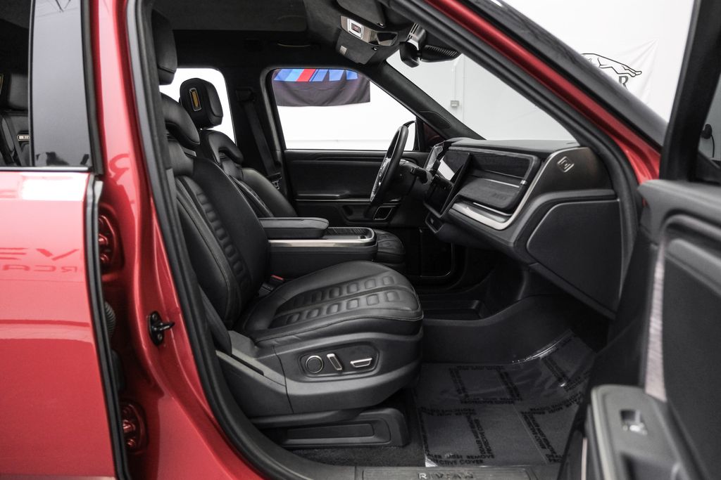 2023 Rivian R1S Adventure - Photo 26
