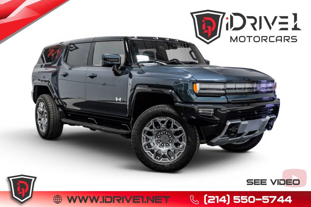 2025 GMC Hummer EV 3X SUV's photo