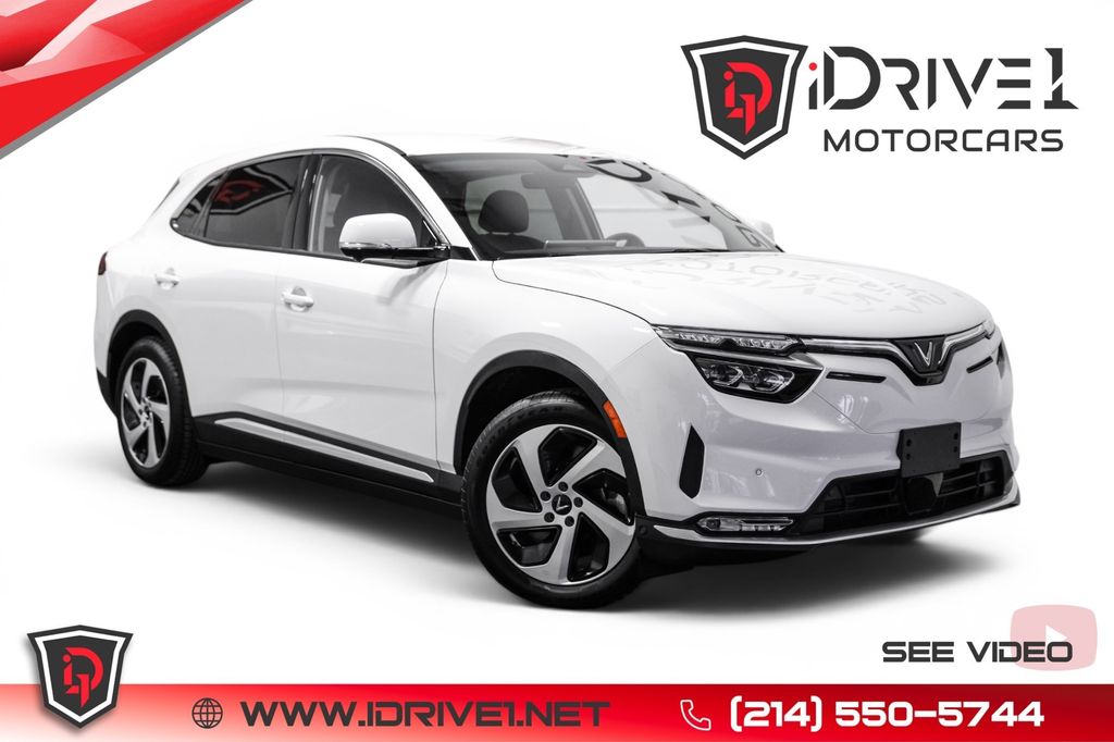 2023 VinFast VF 8 VF 8 Standard Range's photo