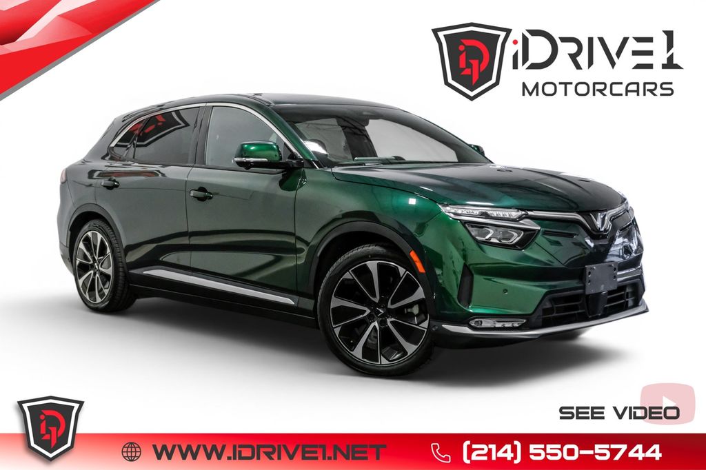 2023 VinFast VF 8 VF 8 Standard Range's photo